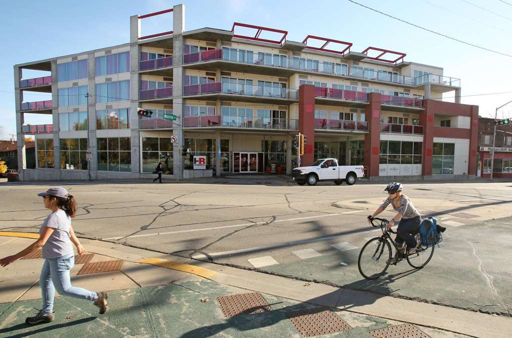 Hotelred Madison Eksteriør bilde